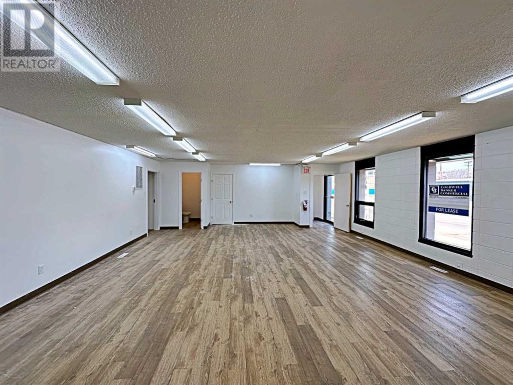 8125 Fraser Avenue Property Photo 8