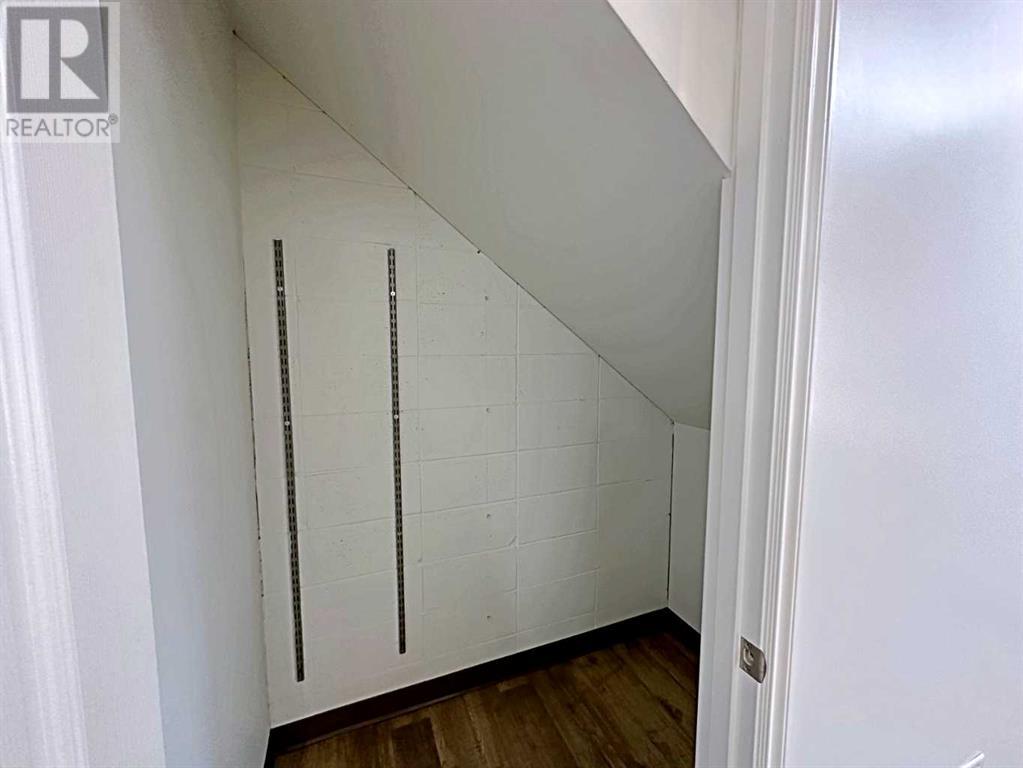 8125 Fraser Avenue Property Photo 10