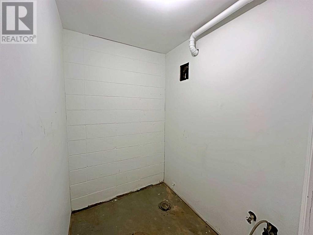 8125 Fraser Avenue Property Photo 13