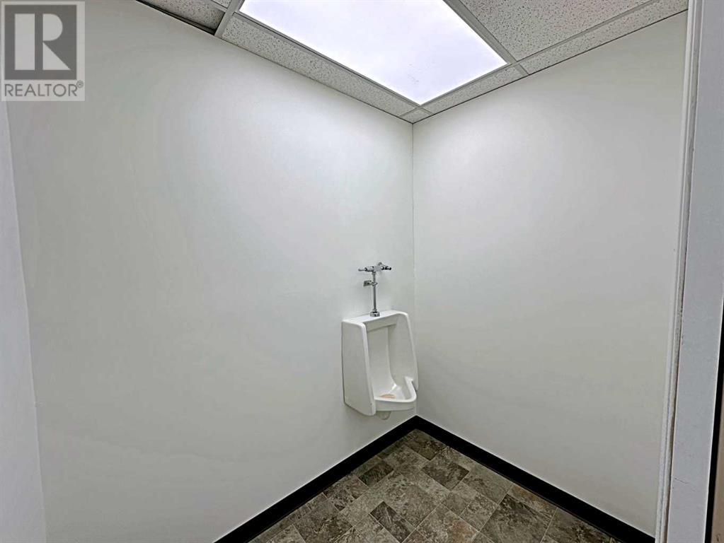 8125 Fraser Avenue Property Photo 35