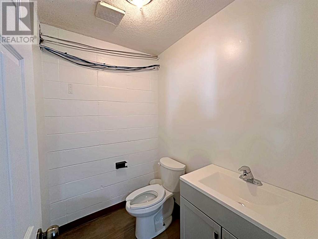 8127 Fraser Avenue Property Photo 11