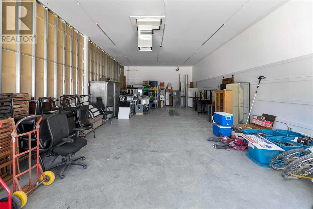 102, 5703 48 Avenue Property Photo 6