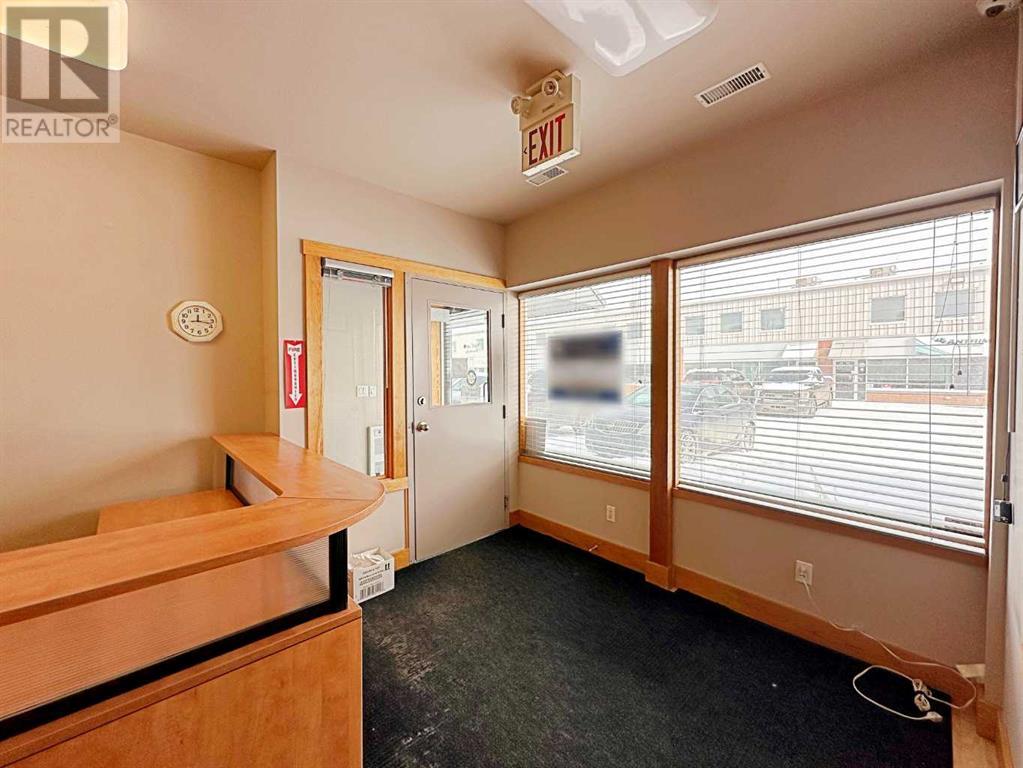 6b, 380 Mackenzie Boulevard Property Photo 7