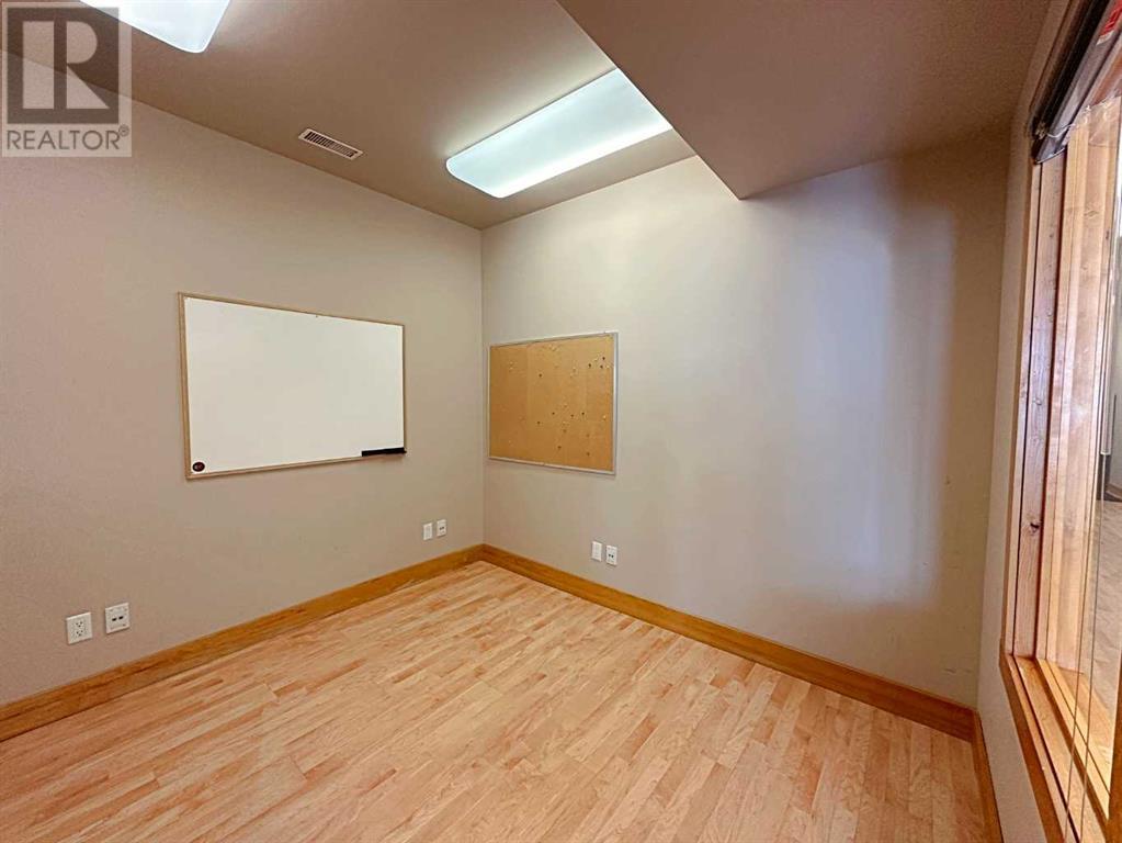 6b, 380 Mackenzie Boulevard Property Photo 10