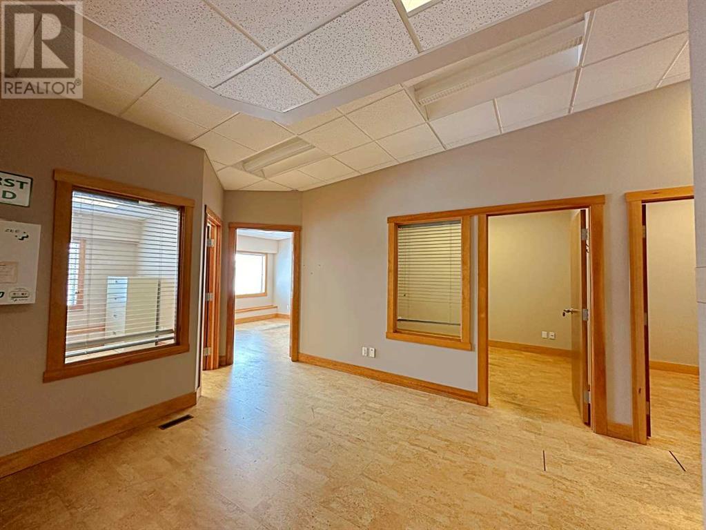 6b, 380 Mackenzie Boulevard Property Photo 32