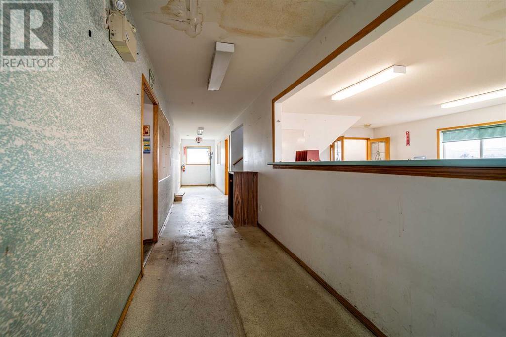 810 1 Avenue Property Photo 12