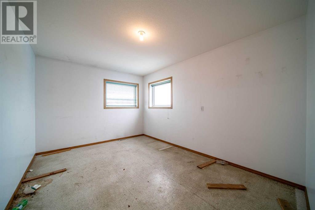 810 1 Avenue Property Photo 27