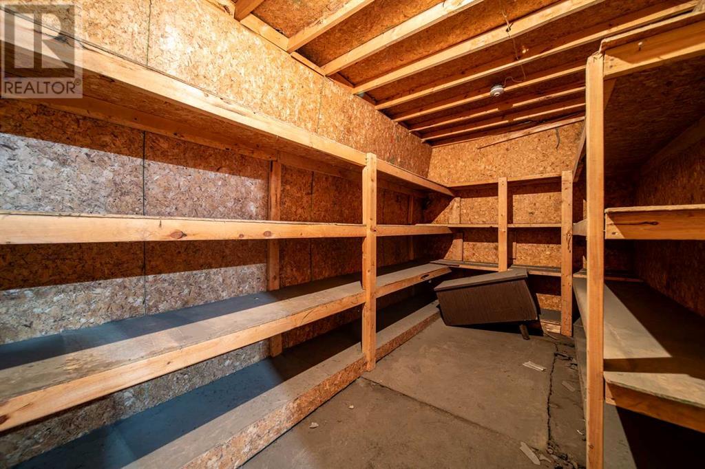 810 1 Avenue Property Photo 29