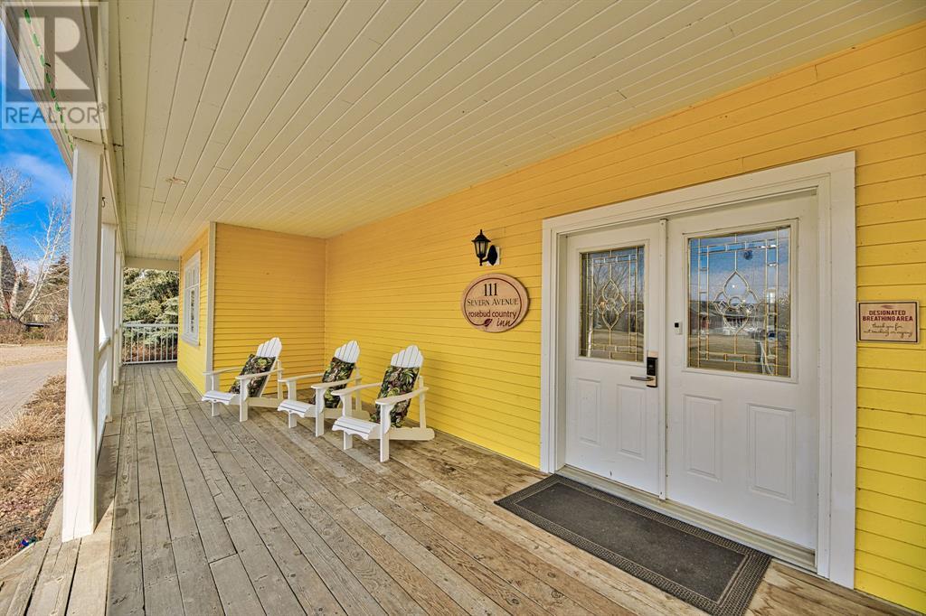 111 Severn Avenue Property Photo 5