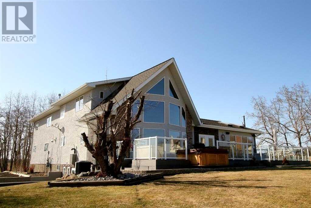 39525 Highway 766 Property Photo 1