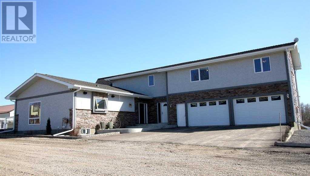 39525 Highway 766 Property Photo 3