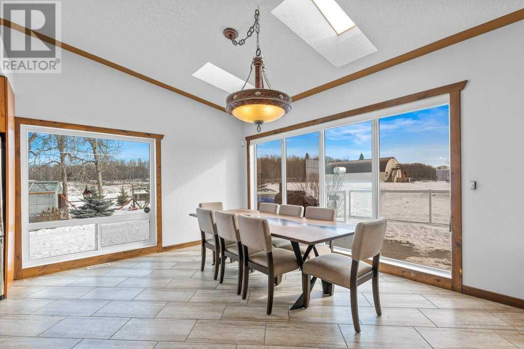 39525 Highway 766 Property Photo 11