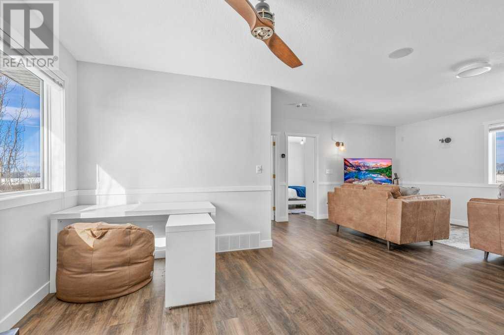 39525 Highway 766 Property Photo 22