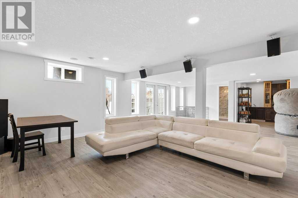 39525 Highway 766 Property Photo 32