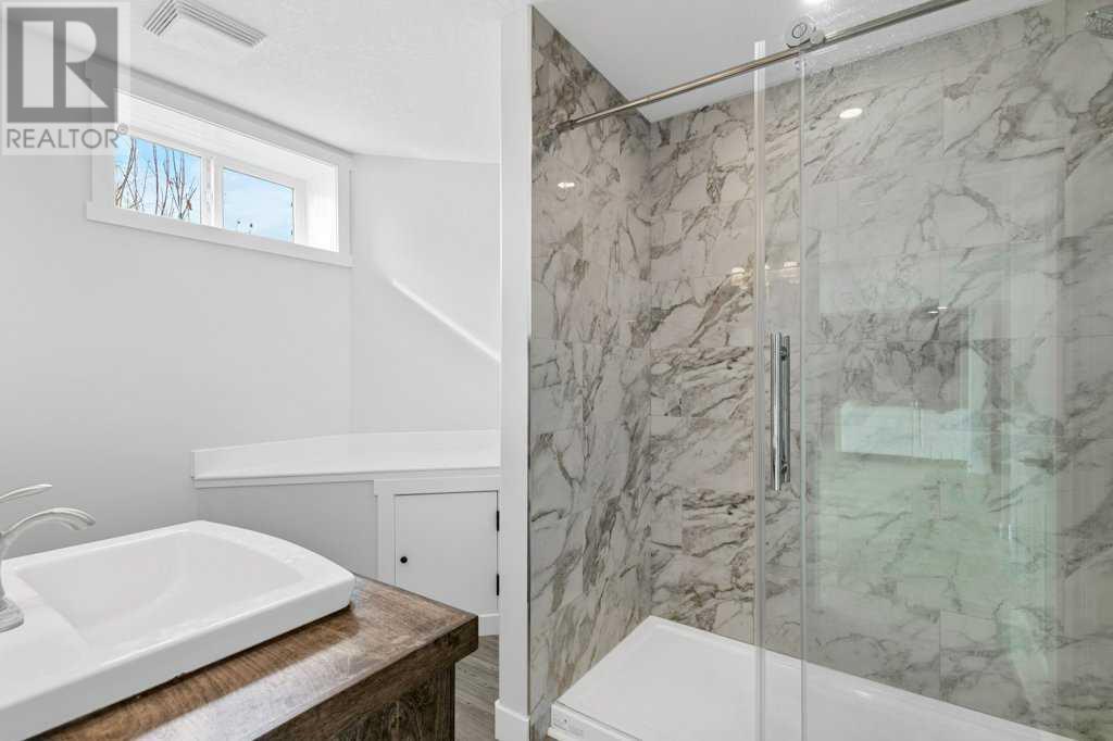 39525 Highway 766 Property Photo 33