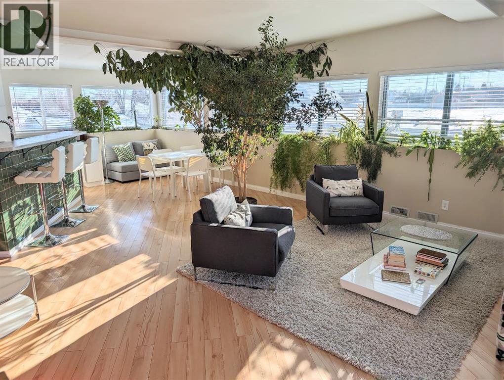 2109 20 Street Property Photo 12