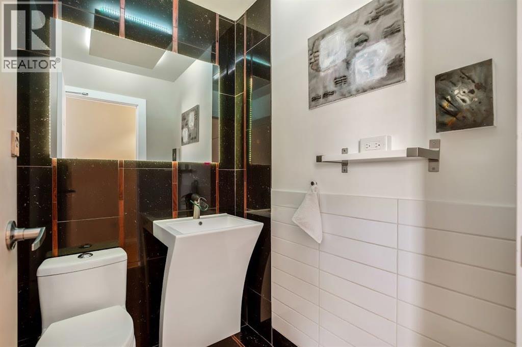 2109 20 Street Property Photo 13