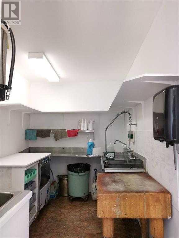 1 3 Street Se Property Photo 11