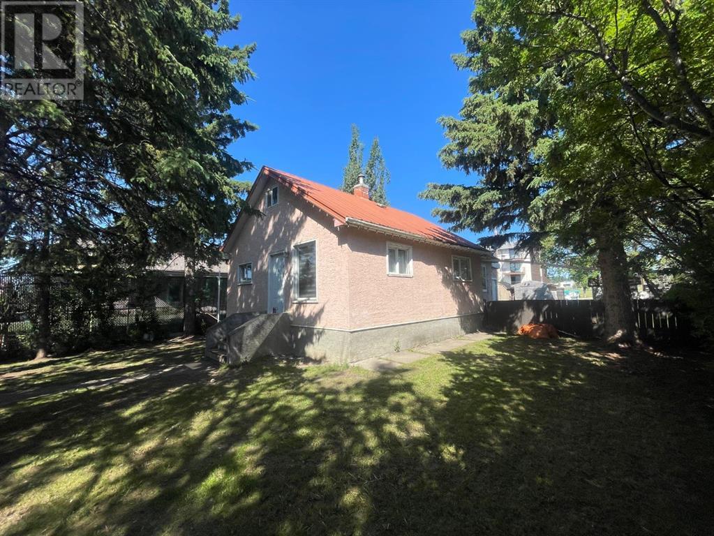 5330 4 Avenue Property Photo 1