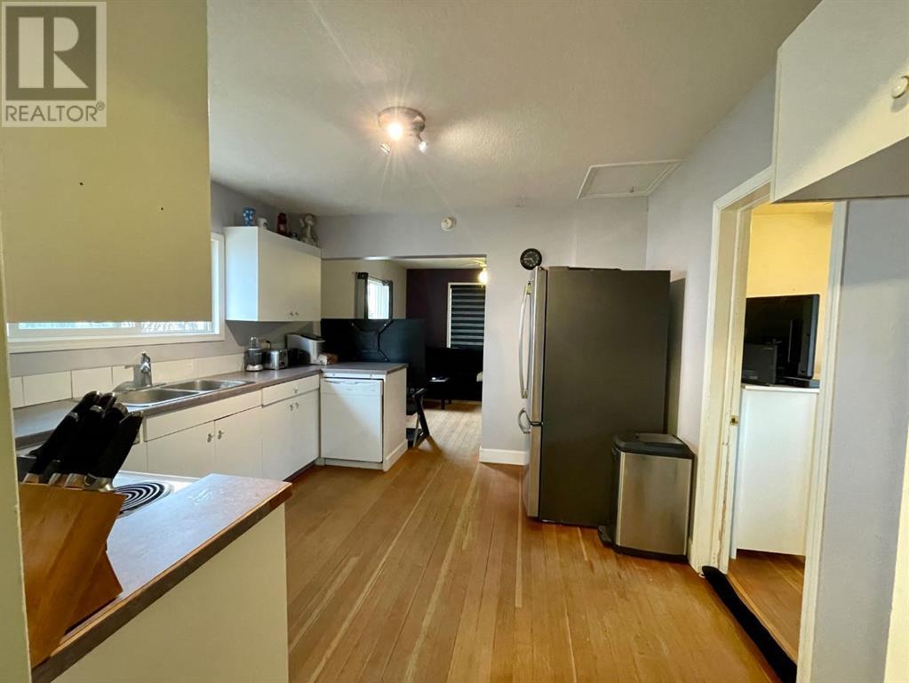 5330 4 Avenue Property Photo 15