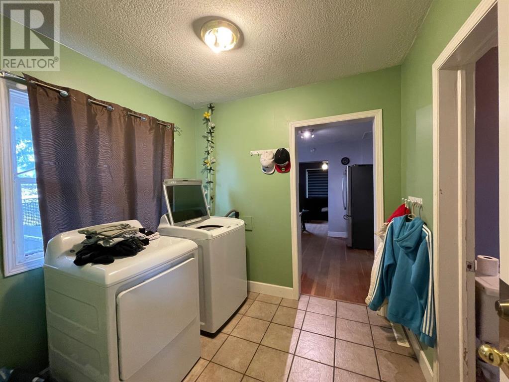 5330 4 Avenue Property Photo 16