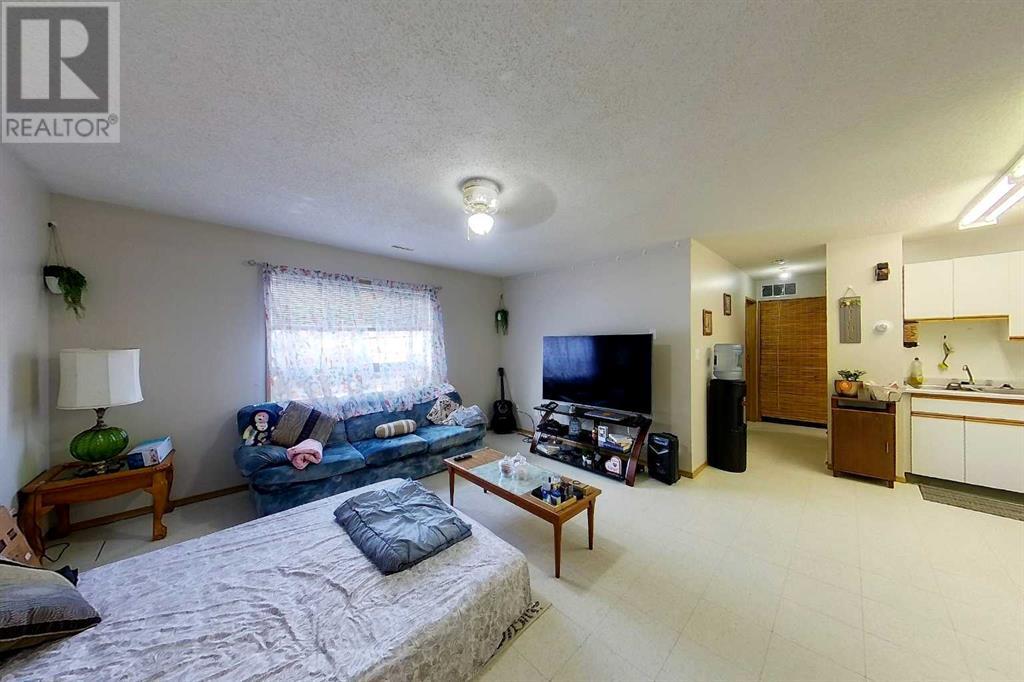 5015 7 Avenue Property Photo 7
