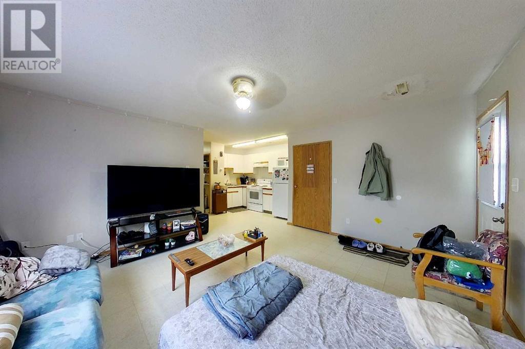 5015 7 Avenue Property Photo 8