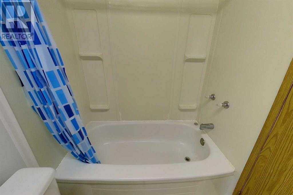 5015 7 Avenue Property Photo 18