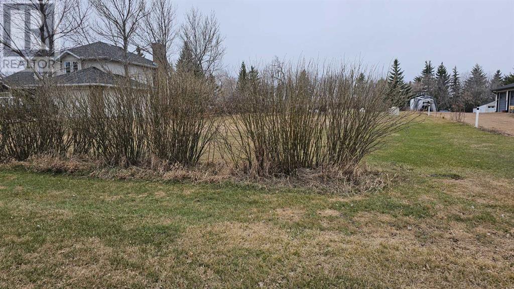 5406 50 Street Property Photo 2