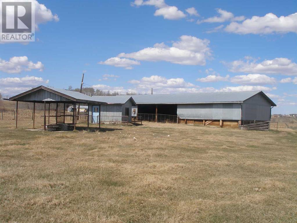 Twp Road 420 Road Ne Property Photo 9