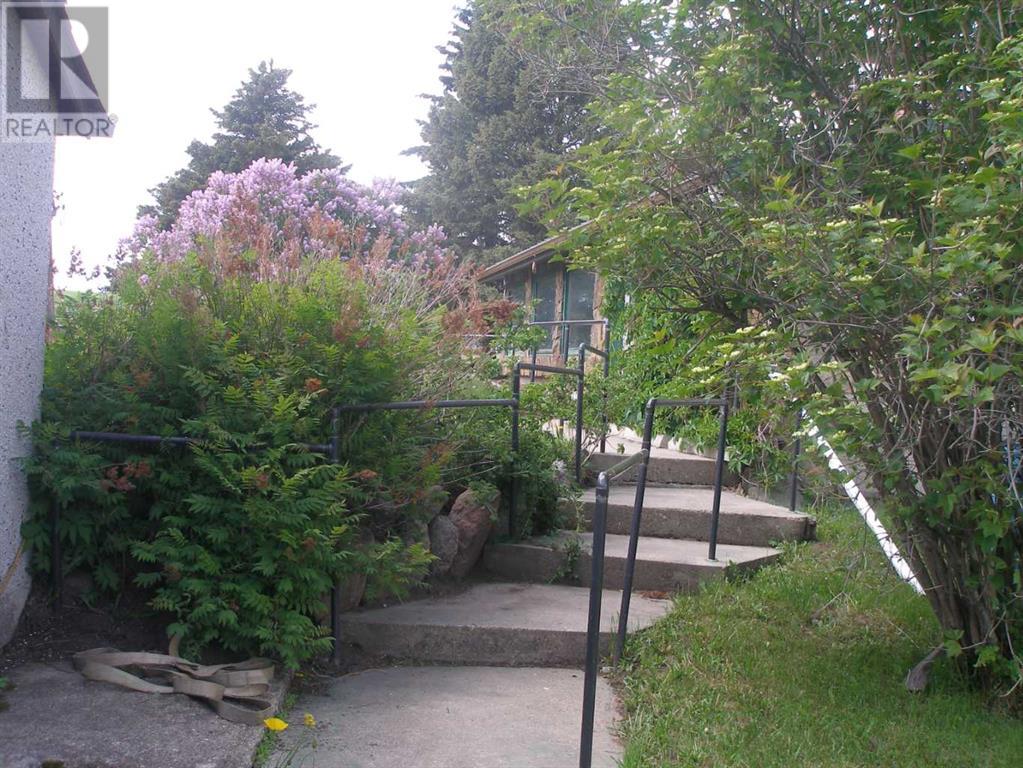 Twp Road 420 Road Ne Property Photo 13
