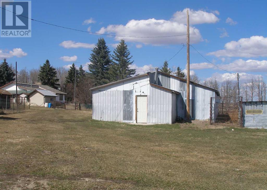 Twp Road 420 Road Ne Property Photo 36