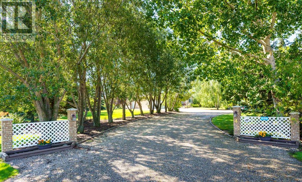 15-33106 Range Road 12 Property Photo 2