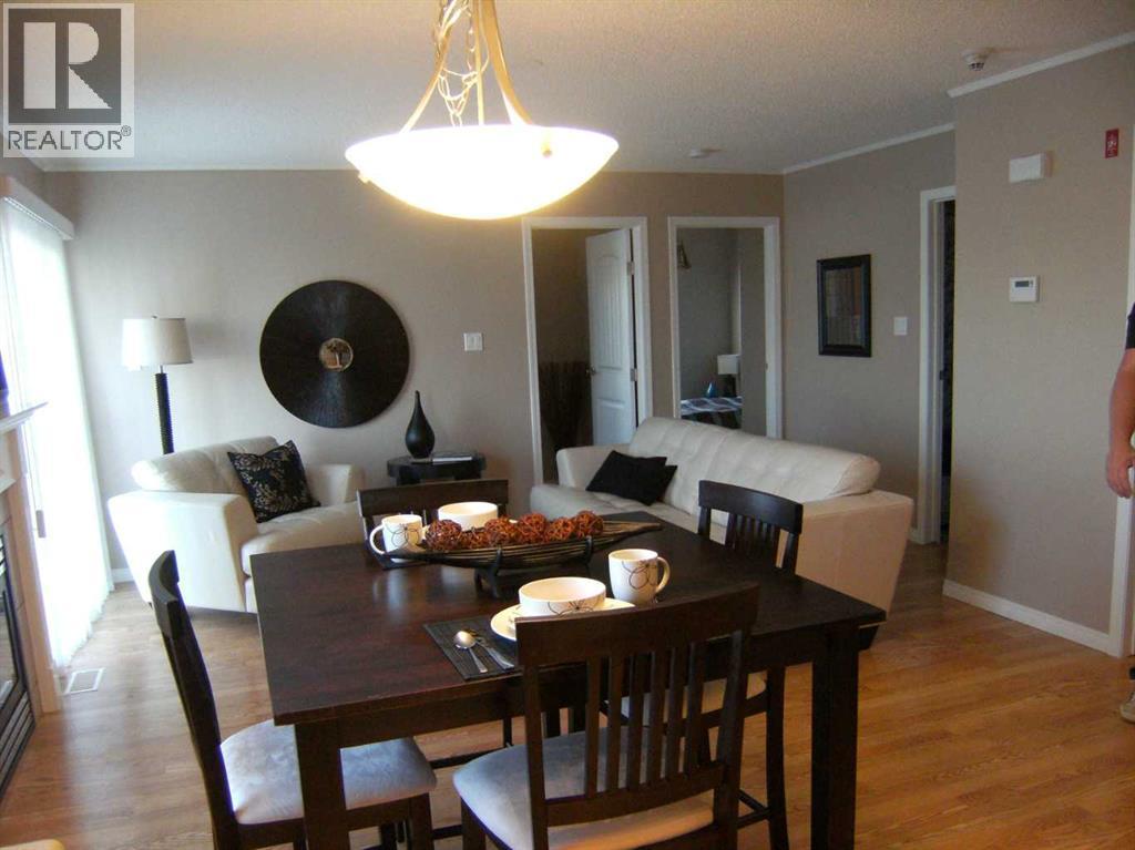 #304, 2814 48 Avenue Property Photo 3