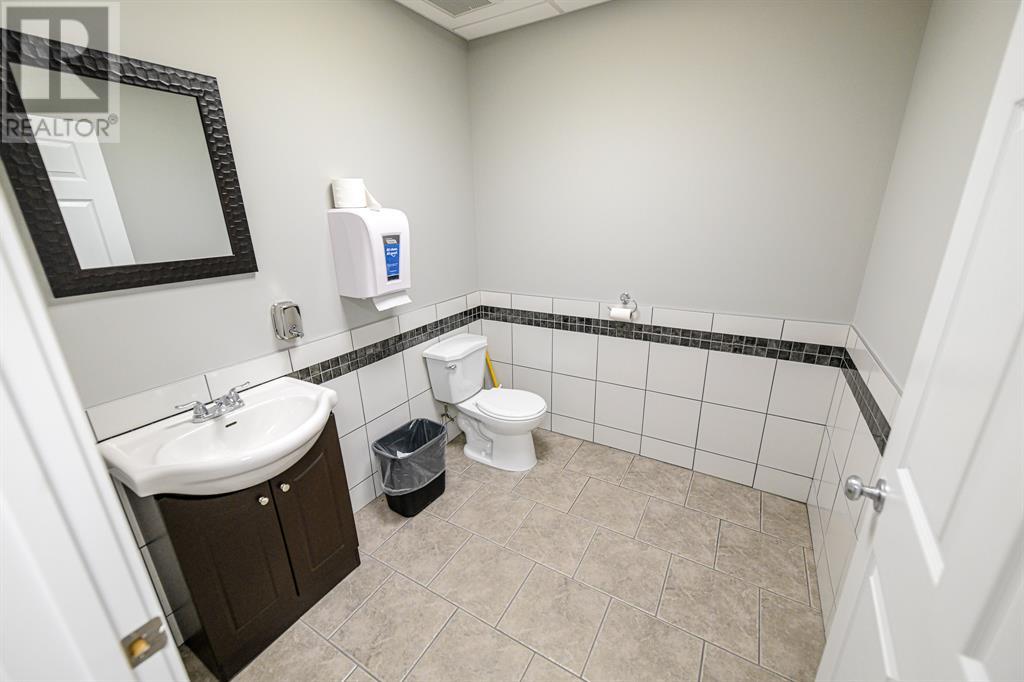 204, 10920 84 Avenue Property Photo 13