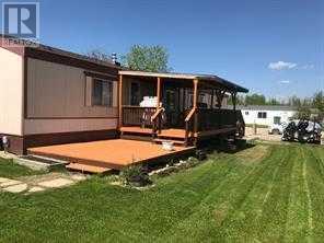 407 9 Street Property Photo 2
