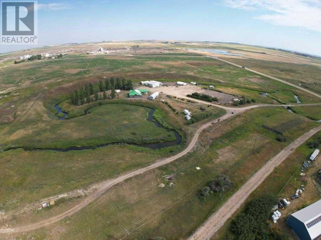 253058 Highway 817 Property Photo 26