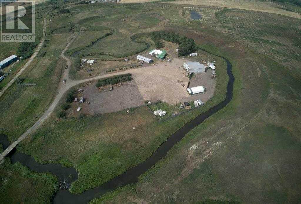253058 Highway 817 Property Photo 36