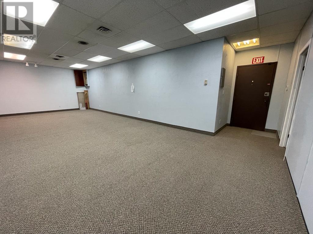 4805 48 Street Property Photo 19