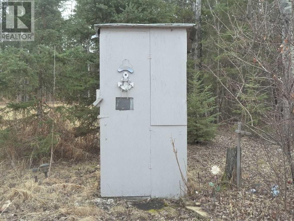 109, 15538 Old Trail Property Photo 4