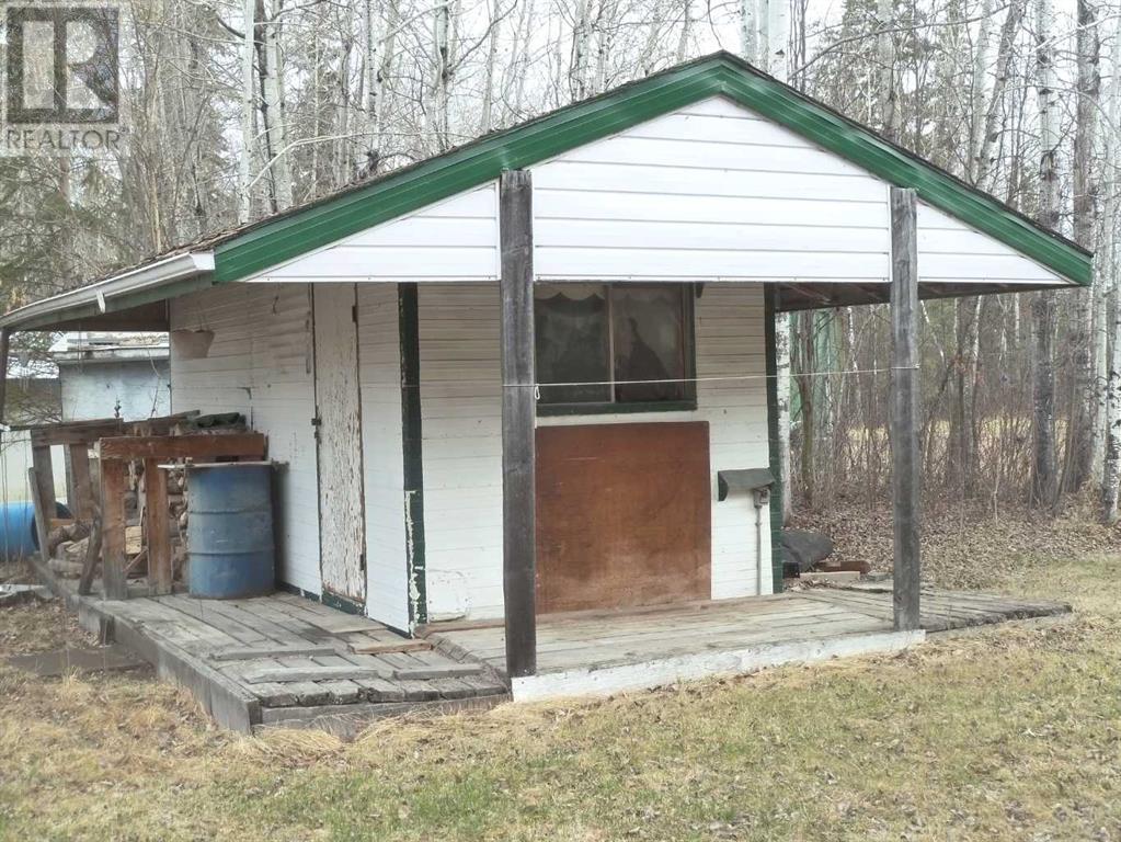 109, 15538 Old Trail Property Photo 5