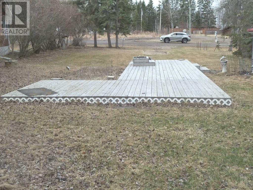 109, 15538 Old Trail Property Photo 7