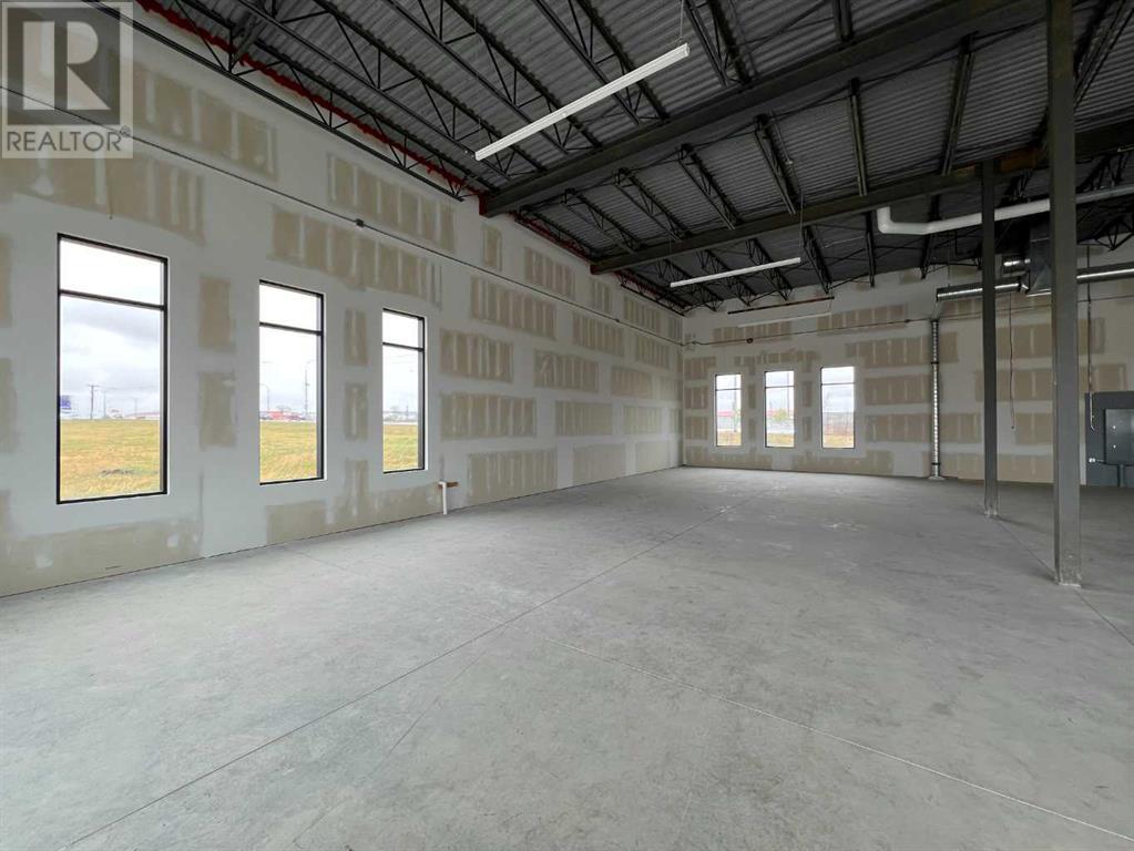105, 13301 102 Street Property Photo 4