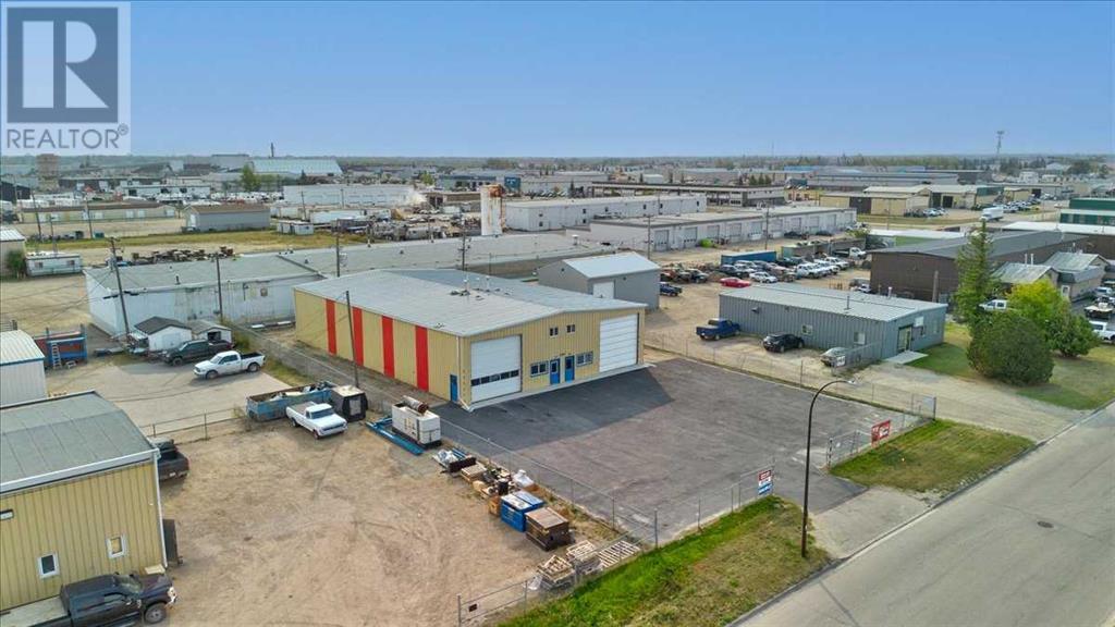 9113 111 Street Property Photo 6