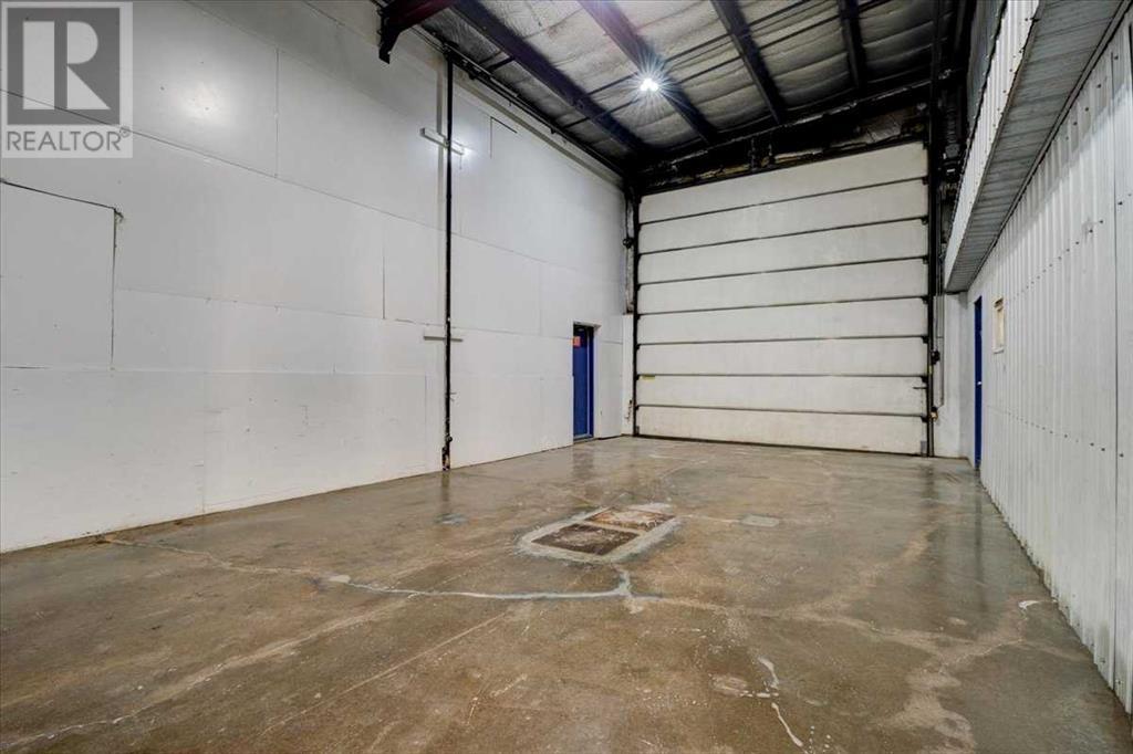 9113 111 Street Property Photo 22