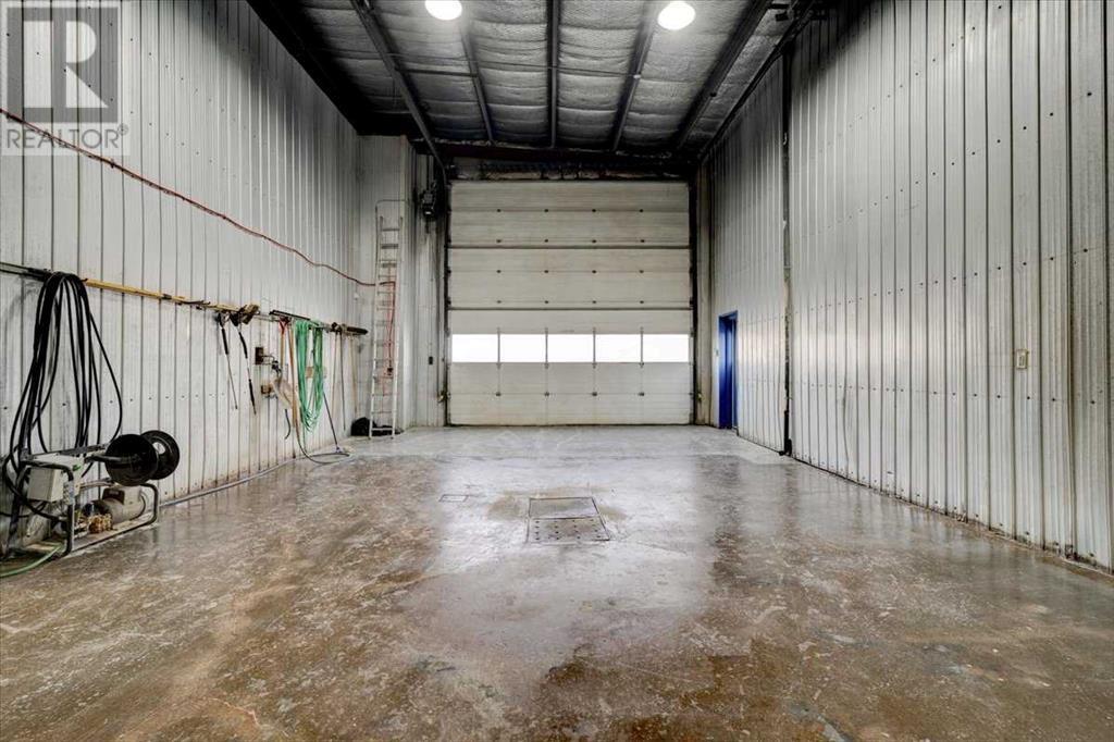 9113 111 Street Property Photo 36