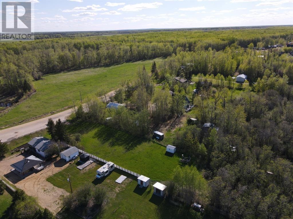Lot 7 Peace River Ave Property Photo 9