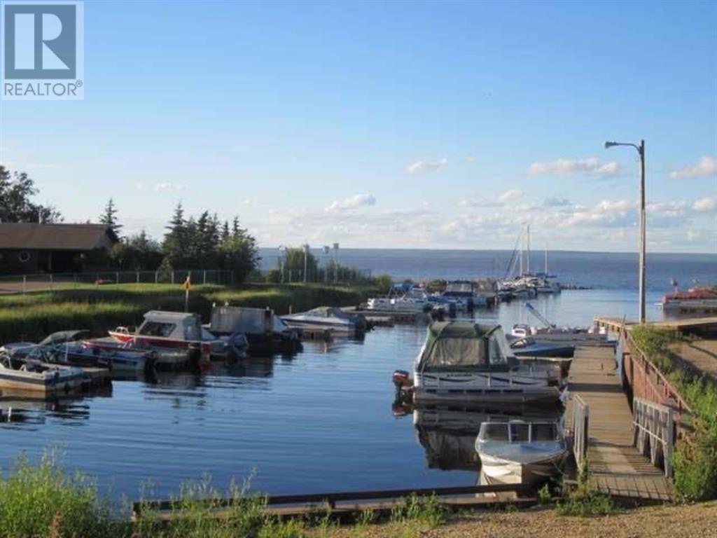 Lot 7 Peace River Ave Property Photo 10
