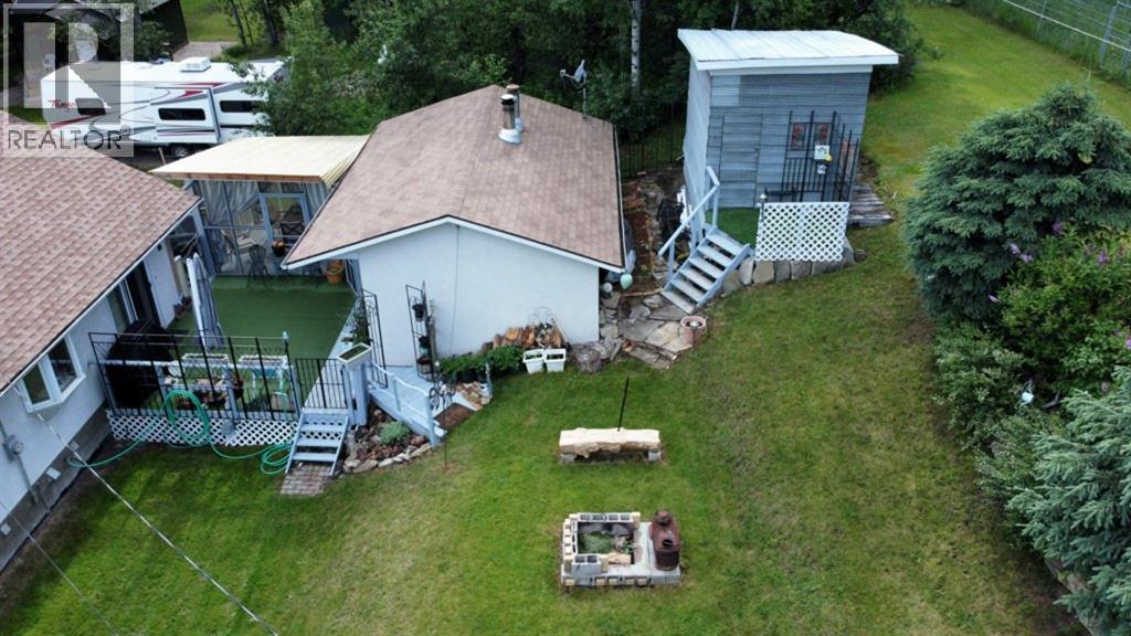 5114 49 Ave Property Photo 24