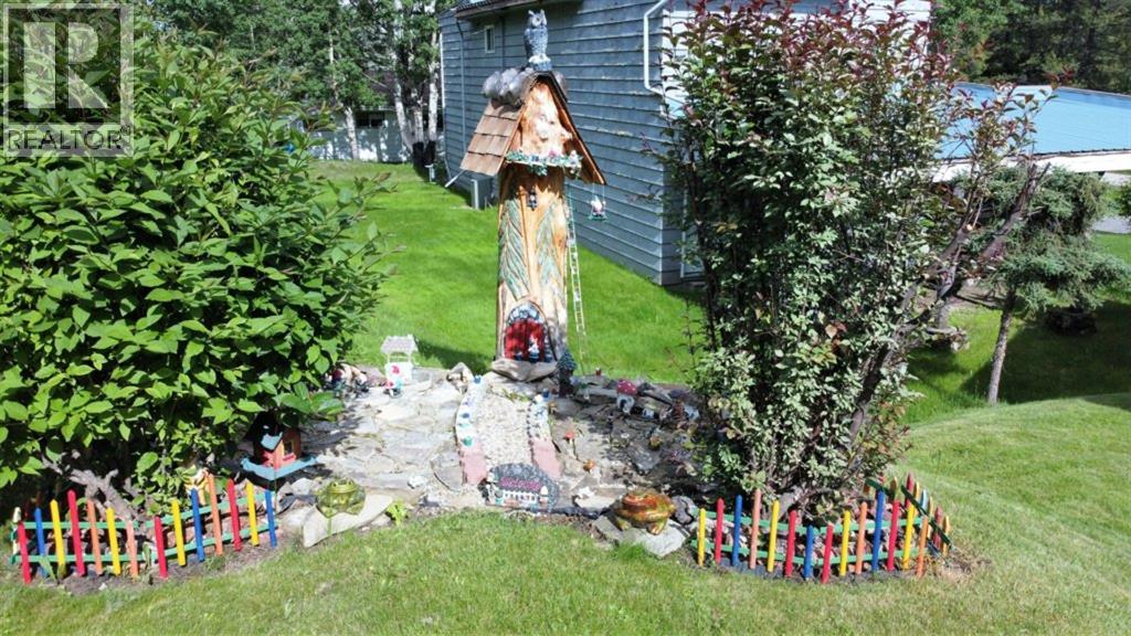 5114 49 Ave Property Photo 28